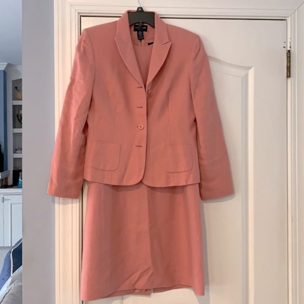 Ann Taylor linen sheath 2 piece suit